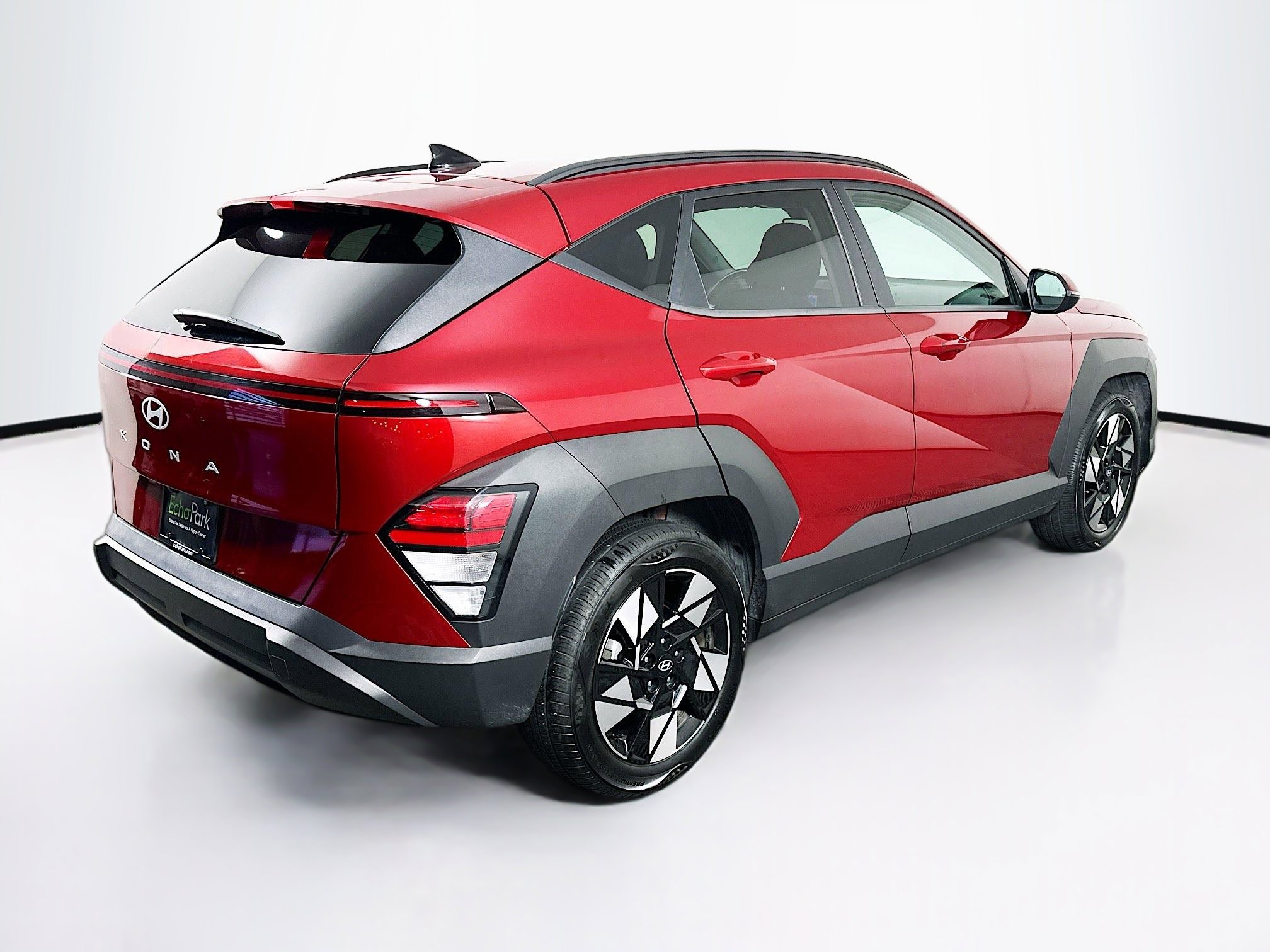 Used 2025 Hyundai Kona SEL image 9