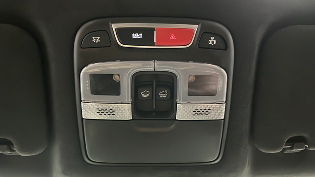 Used 2024 Kia Telluride SX Prestige AWD/4WD image 38