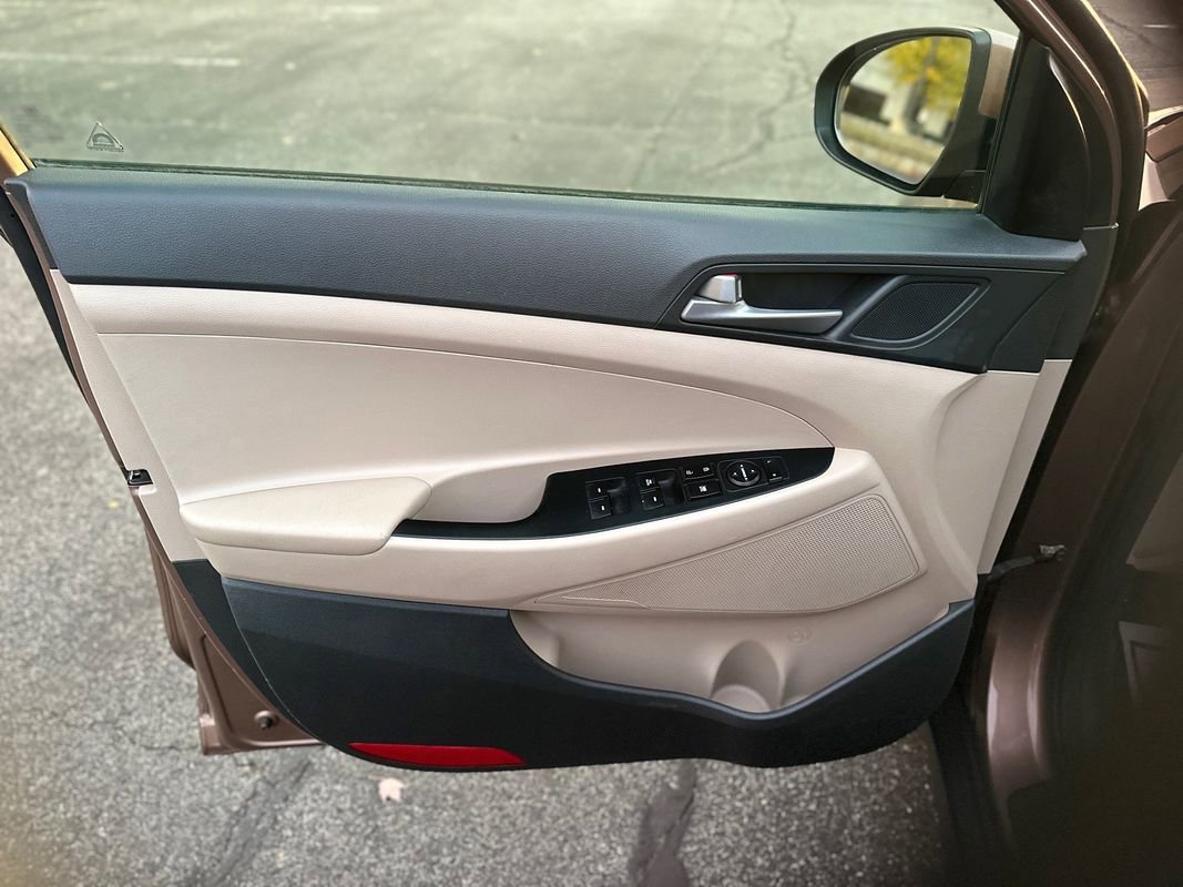Used 2016 Hyundai Tucson Sport AWD/4WD image 11