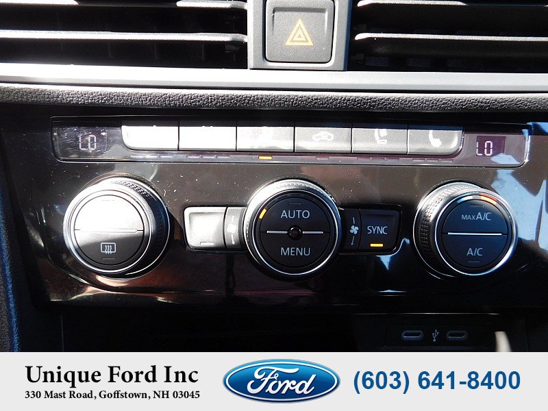 Used 2024 Volkswagen Jetta GLI Autobahn FWD image 20