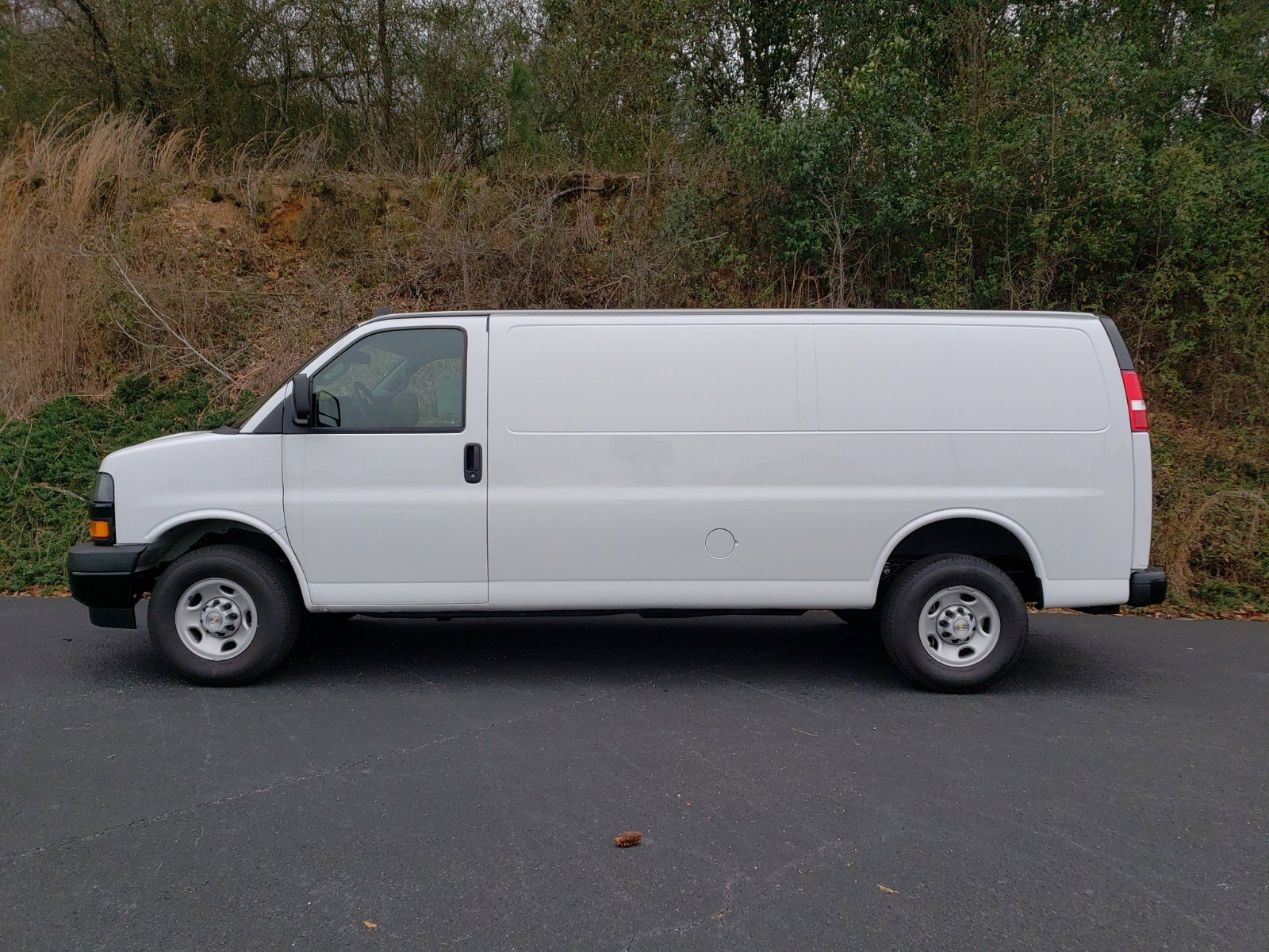 New 2023 Chevrolet Express 2500 Extended w/ Driver Convenience Package image 6