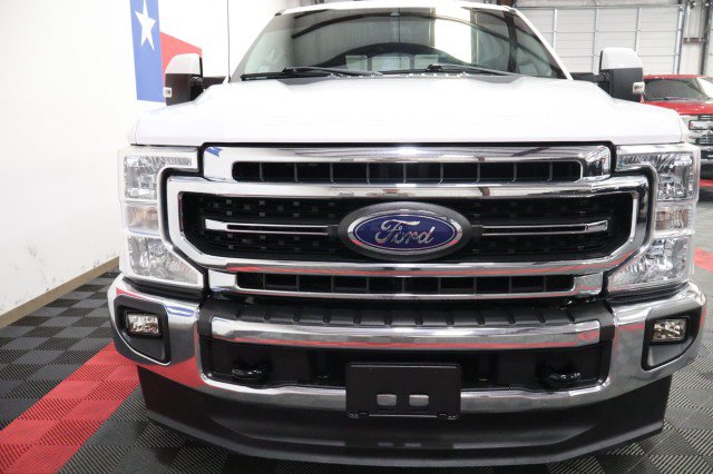 Used 2020 Ford F250 Lariat w/ Lariat Value Package AWD/4WD image 4