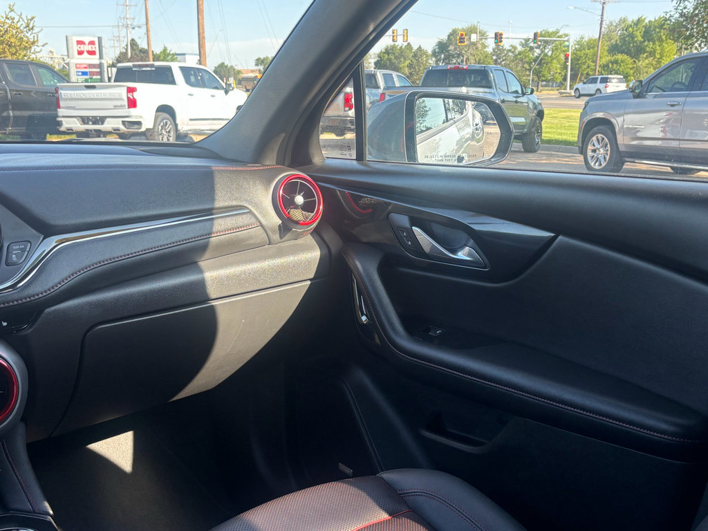 Certified 2025 Chevrolet Blazer RS FWD image 16