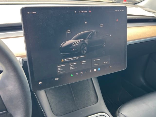 Used 2023 Tesla Model 3 Standard Range image 18