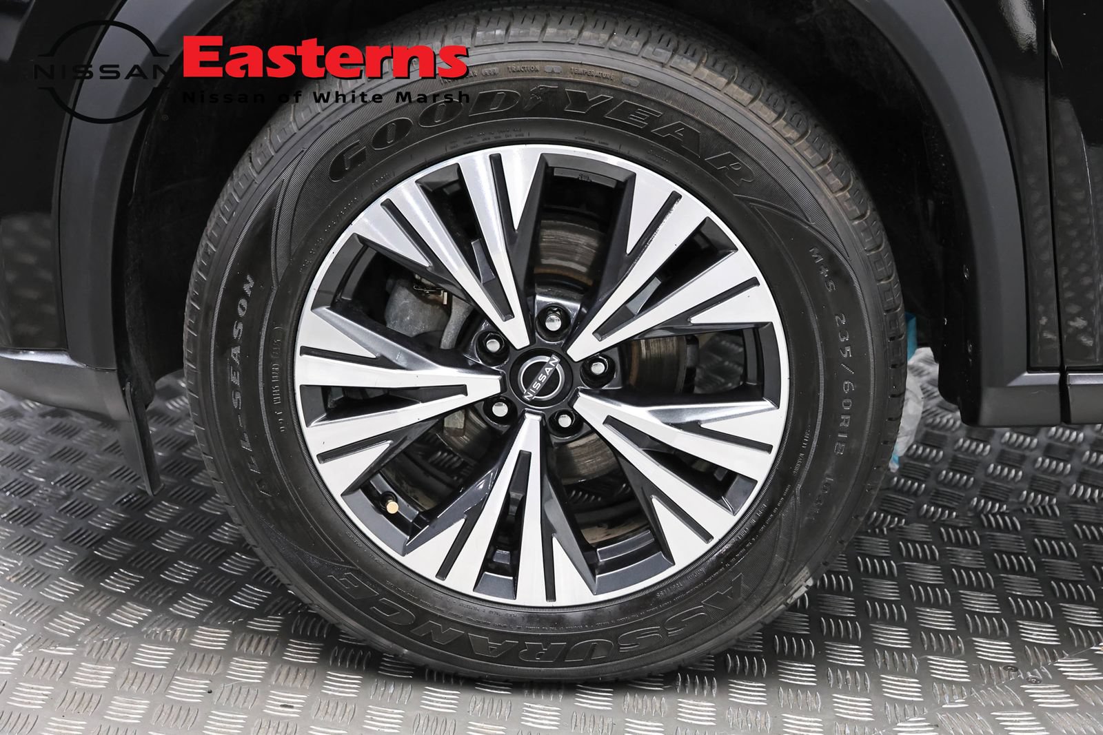 Used 2023 Nissan Rogue SV AWD/4WD image 32