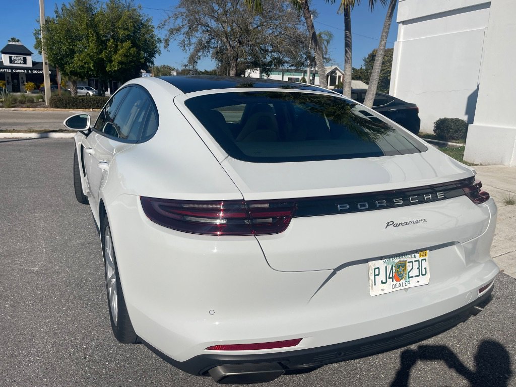 Used 2018 Porsche Panamera image 37