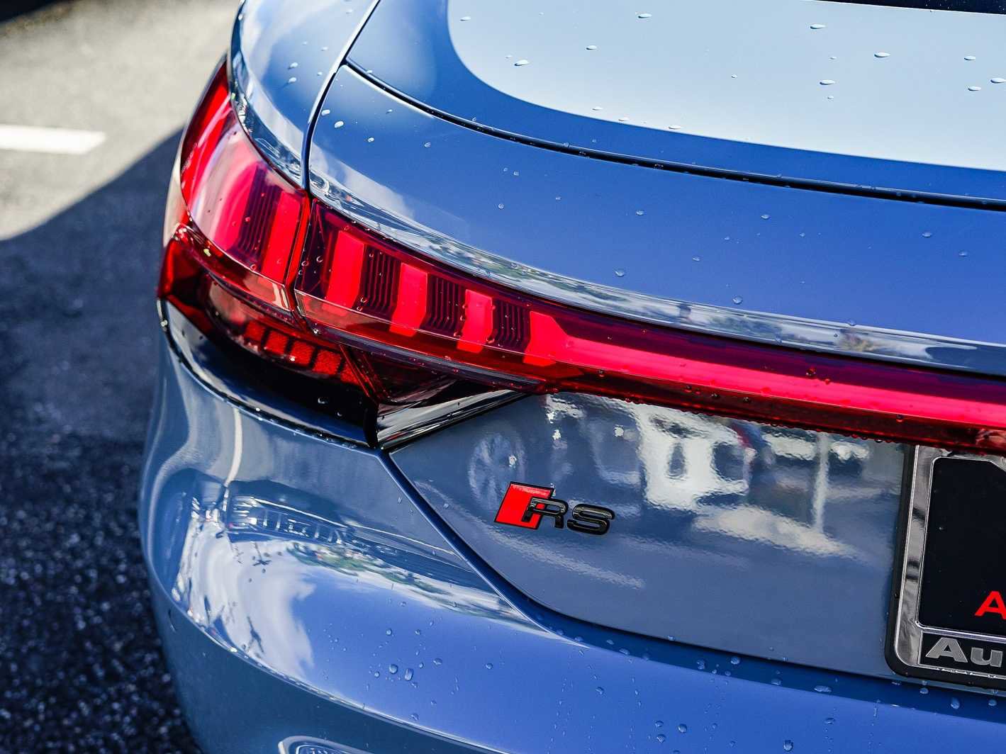 Used 2024 Audi RS e-tron GT w/ Carbon Performance Package image 11