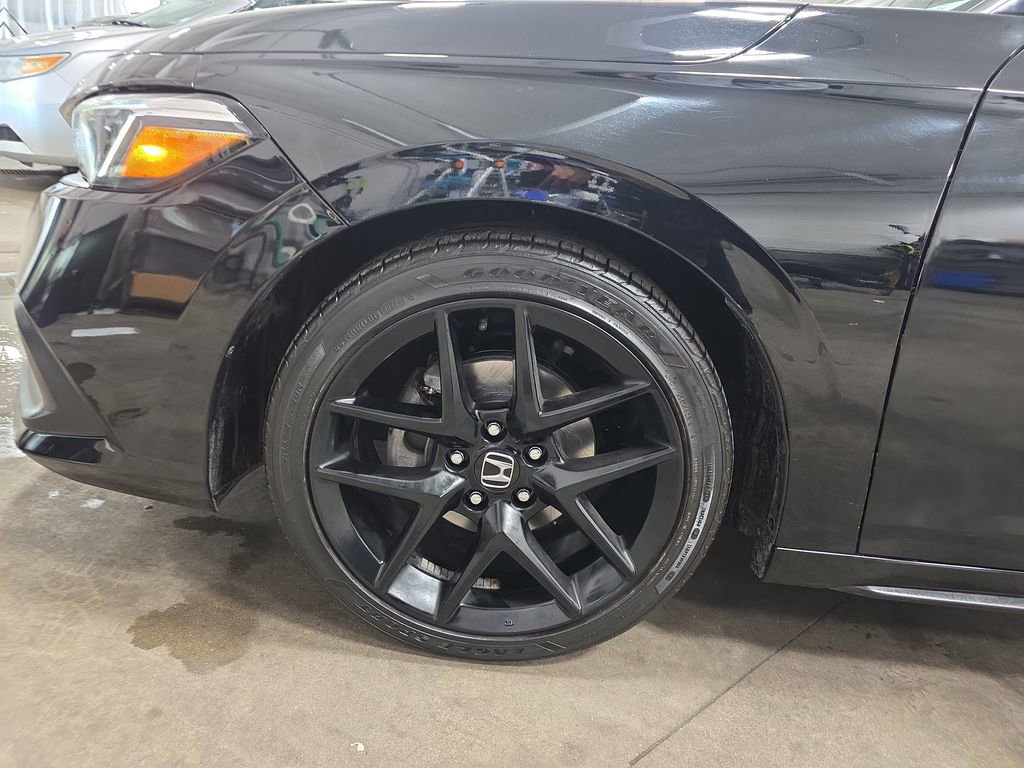 Used 2023 Honda Civic Sport image 35
