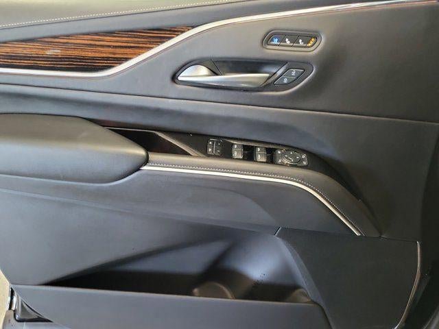 Certified 2024 Cadillac Escalade Premium Luxury RWD image 15