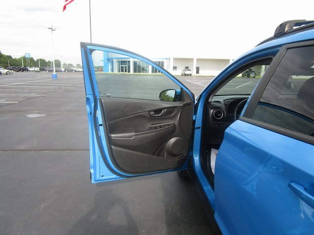 Used 2020 Hyundai Kona SEL image 12