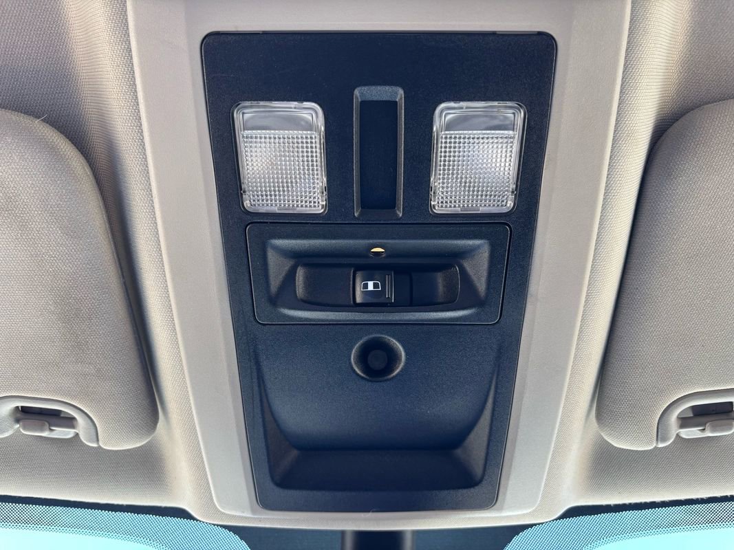 Used 2016 RAM 2500 SLT image 28