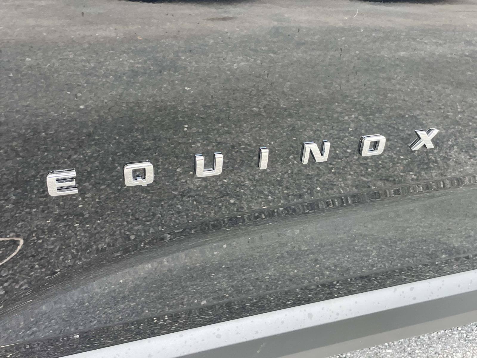 Used 2026 Chevrolet Equinox LT w/ Safety and Technology Package FWD image 8