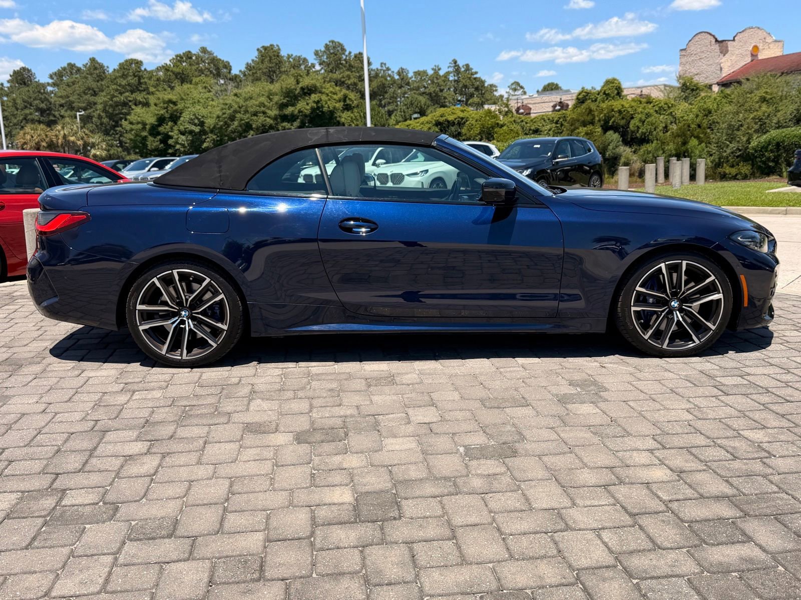 Used 2023 BMW 430i Convertible w/ M Sport Package RWD image 6