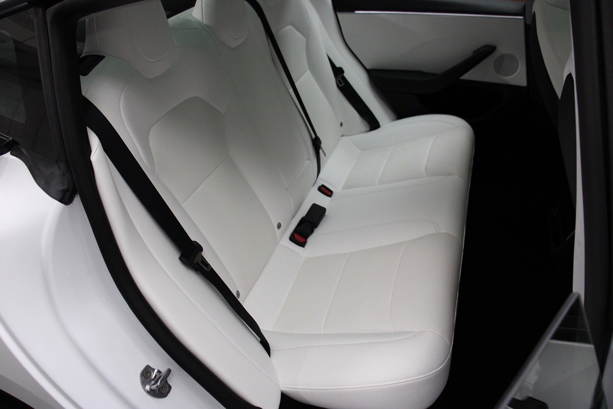 Used 2024 Tesla Model 3 Long Range RWD image 32