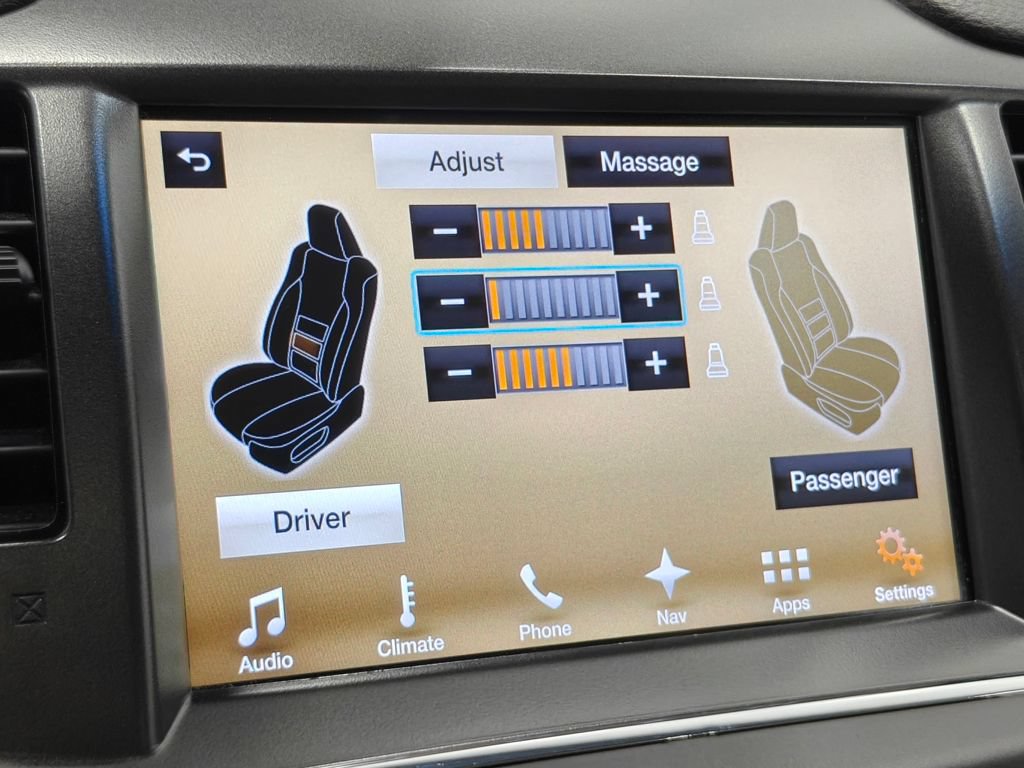 Used 2016 Lincoln MKS AWD w/ Equipment Group 101A image 45