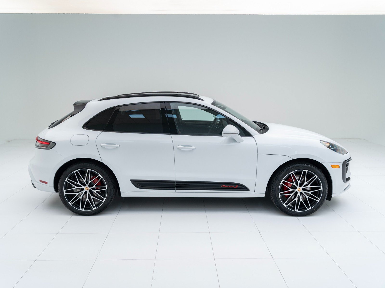 New 2026 Porsche Macan S AWD/4WD image 8