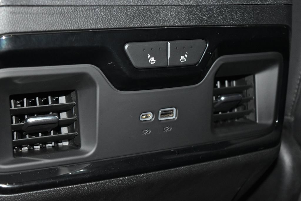 Used 2022 GMC Sierra 1500 AT4 w/ Technology Package image 23