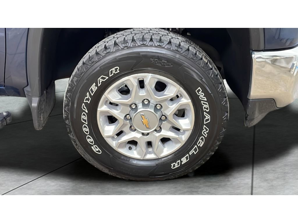 Used 2023 Chevrolet Silverado 3500 W/T w/ WT Convenience Package image 17