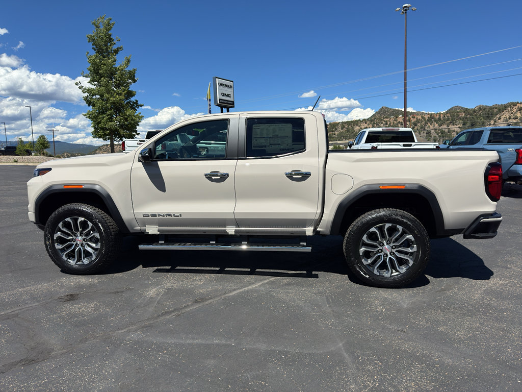 New 2026 GMC Canyon Denali AWD/4WD image 4