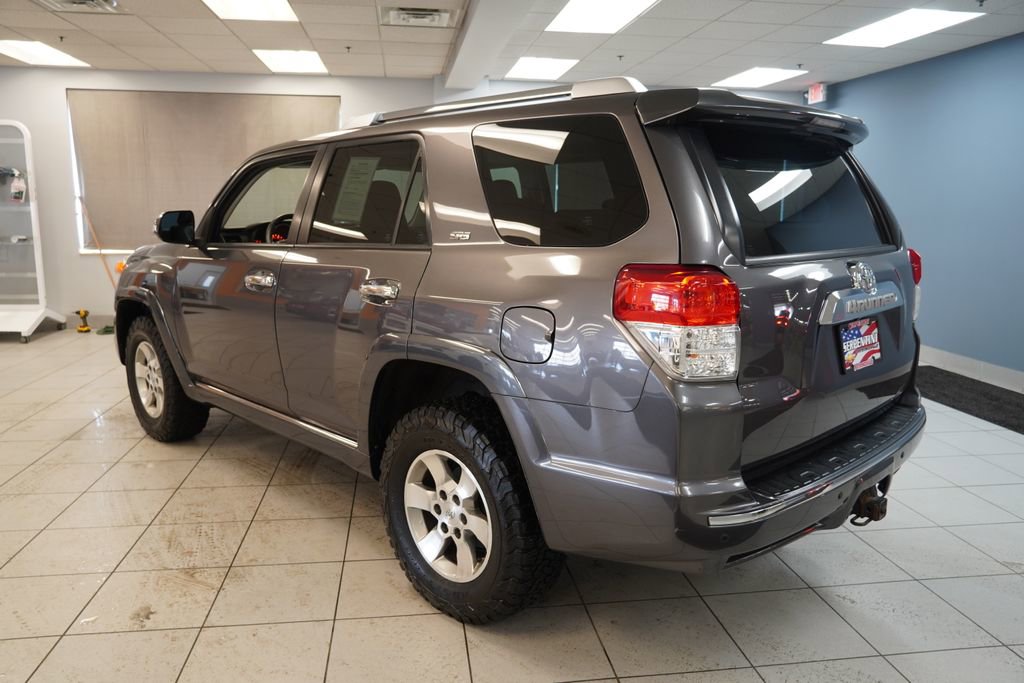 Used 2013 Toyota 4Runner SR5 w/ Premium Pkg image 12