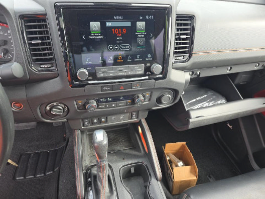 Used 2023 Nissan Frontier PRO-4X w/ Pro-4X Premium Package AWD/4WD image 10