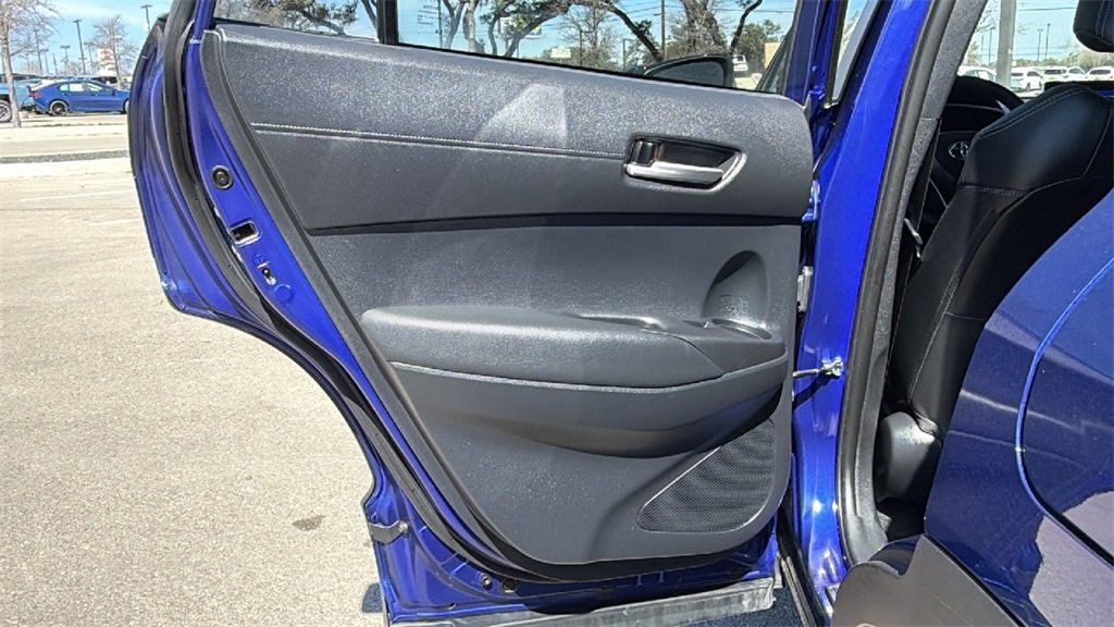 Certified 2025 Toyota Corolla Cross XLE w/ Convenience Package image 31