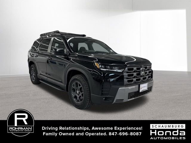 New 2026 Honda Pilot TrailSport image 3