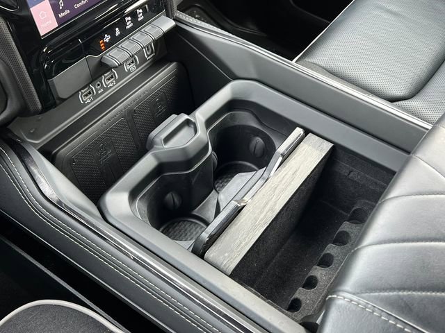 Used 2025 RAM 1500 Limited AWD/4WD image 48