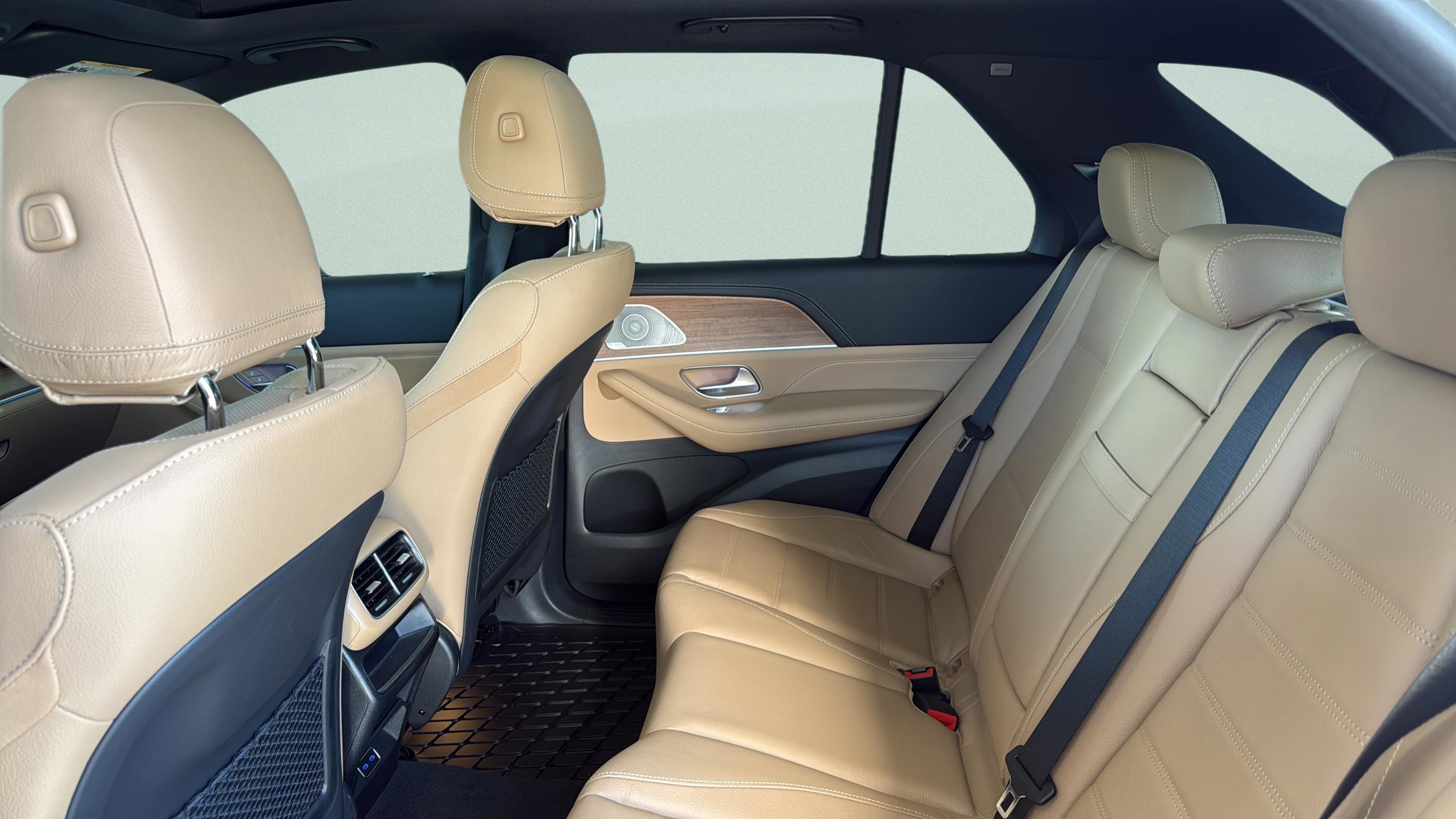 Certified 2024 Mercedes-Benz GLE 450 4MATIC image 32