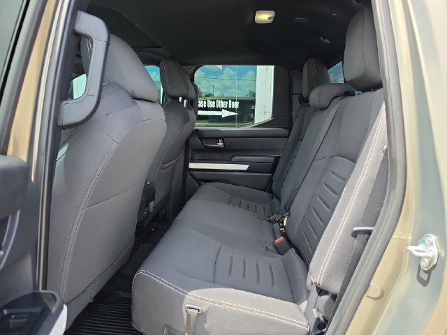 Used 2024 Toyota Tacoma TRD Sport w/ TRD Sport Upgrade Package RWD image 16