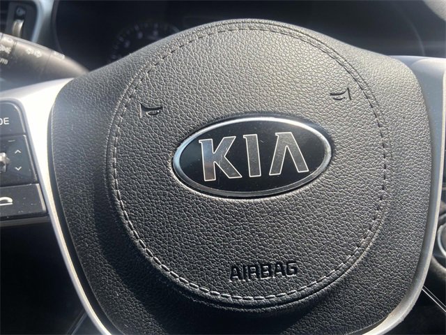 Used 2020 Kia Sorento S image 27