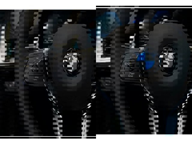 Used 2025 BMW X1 xDrive28i w/ Technology Package image 65