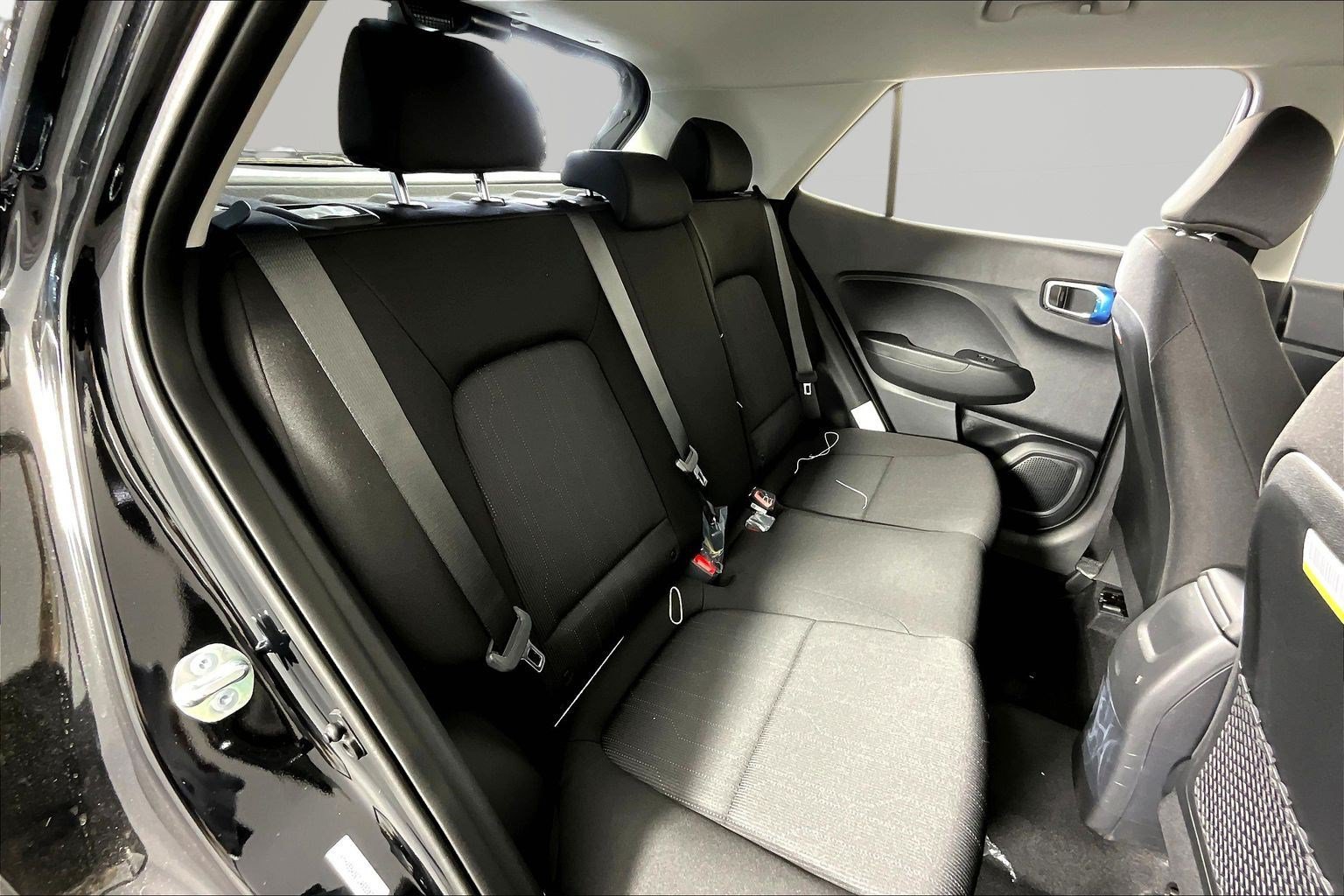 New 2026 Hyundai Venue SE FWD image 19