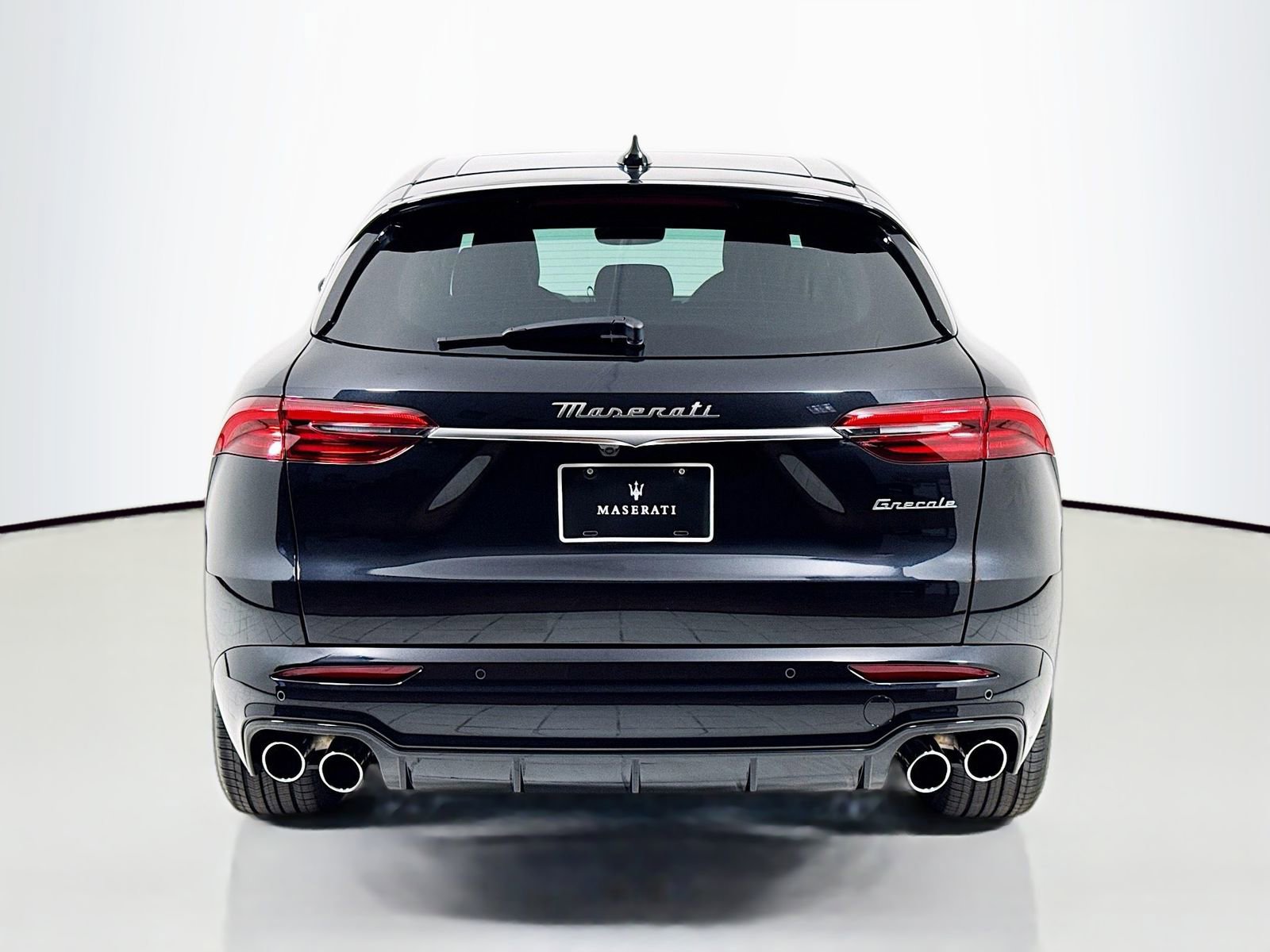 New 2025 Maserati Grecale GT image 7