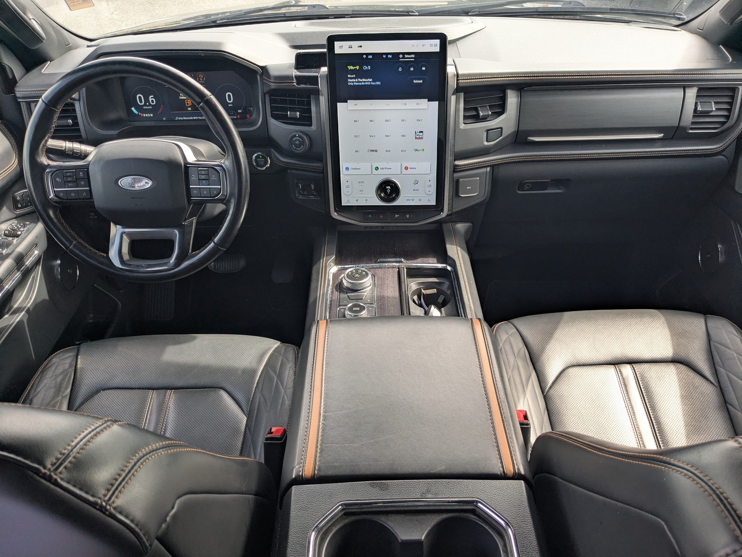 Used 2022 Ford Expedition Max Platinum AWD/4WD image 17