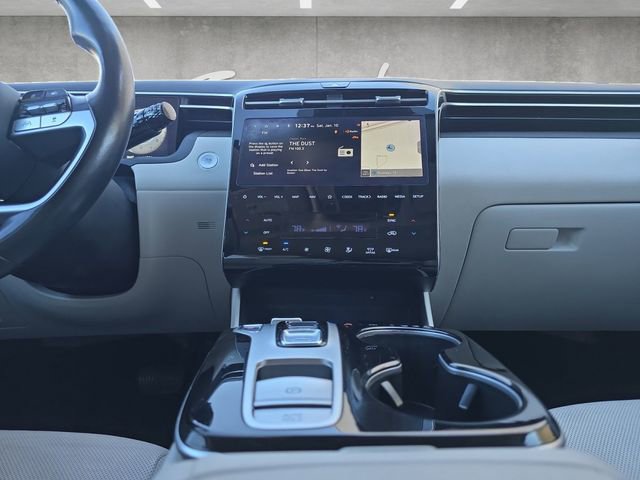 Used 2023 Hyundai Tucson Limited image 3