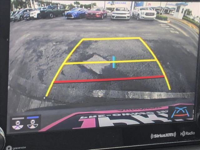 Used 2019 Toyota RAV4 XLE w/ Convenience Package image 12