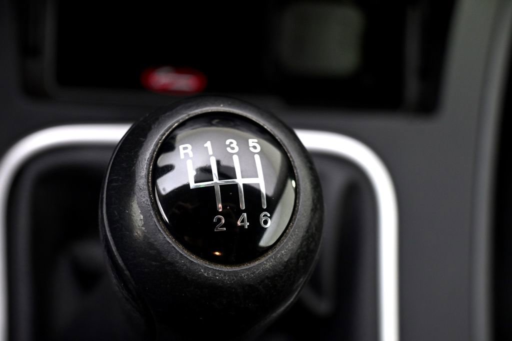 Used 2013 MAZDA MAZDA3 i Touring image 30