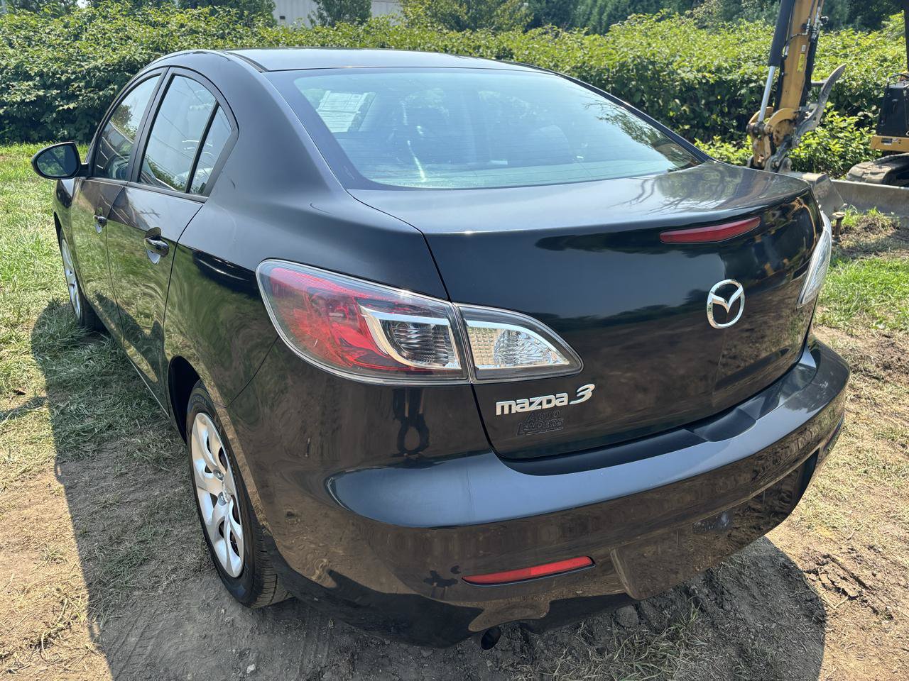 Used 2013 MAZDA MAZDA3 i SV FWD image 7