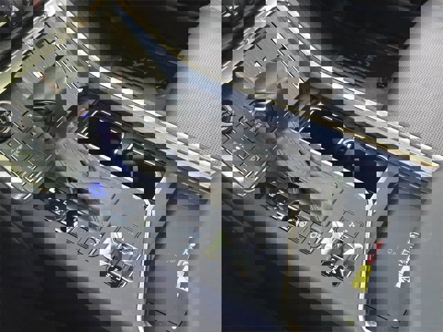 Certified 2024 Lexus GX 550 w/ Accessory Package (Z1) image 20