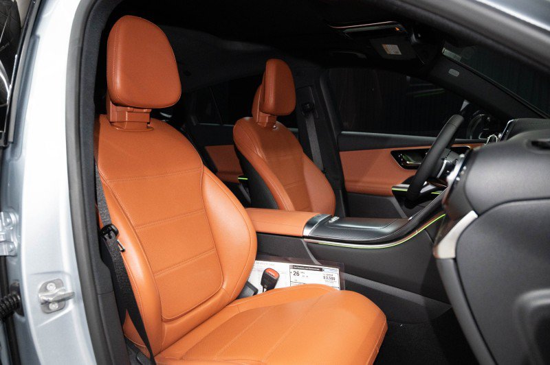 New 2027 Mercedes-Benz GLC 300 4MATIC image 13