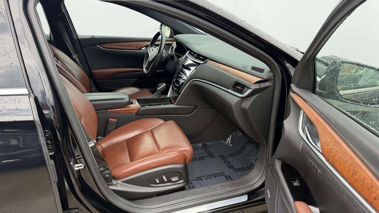 Used 2015 Cadillac XTS Luxury AWD/4WD image 13