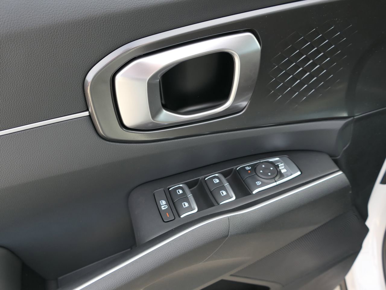 New 2026 Kia Sorento LX image 11