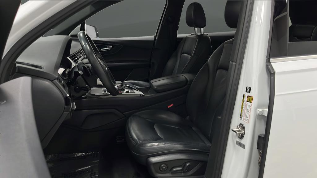 Used 2019 Audi Q7 3.0T Premium w/ Convenience Package AWD/4WD image 9