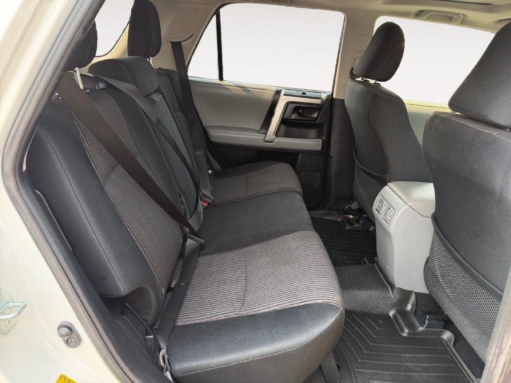Used 2013 Toyota 4Runner SR5 w/ Convenience Pkg AWD/4WD image 24