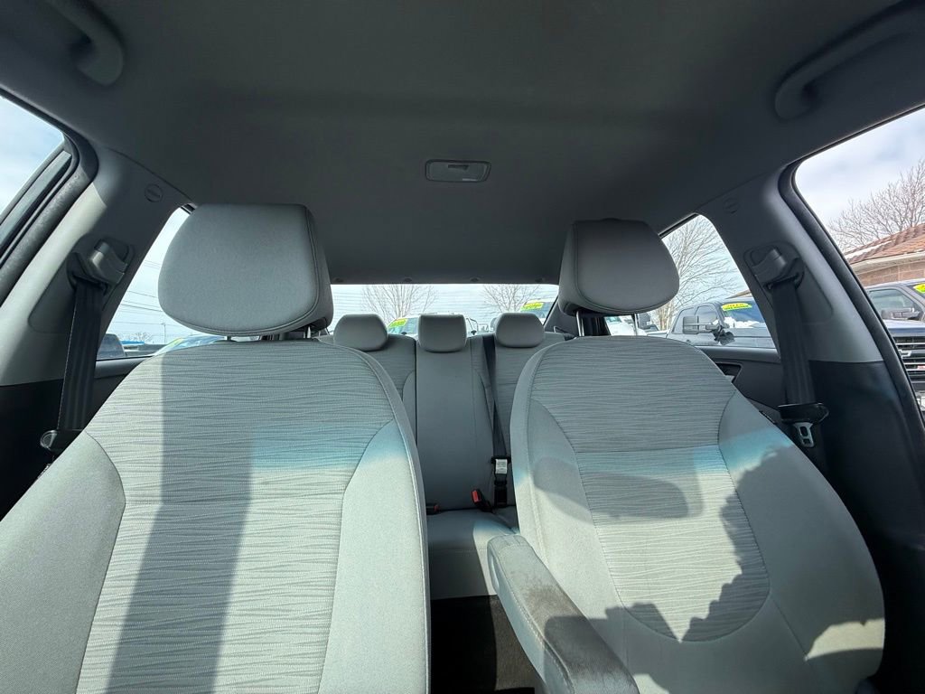 Used 2015 Hyundai Accent GLS image 17