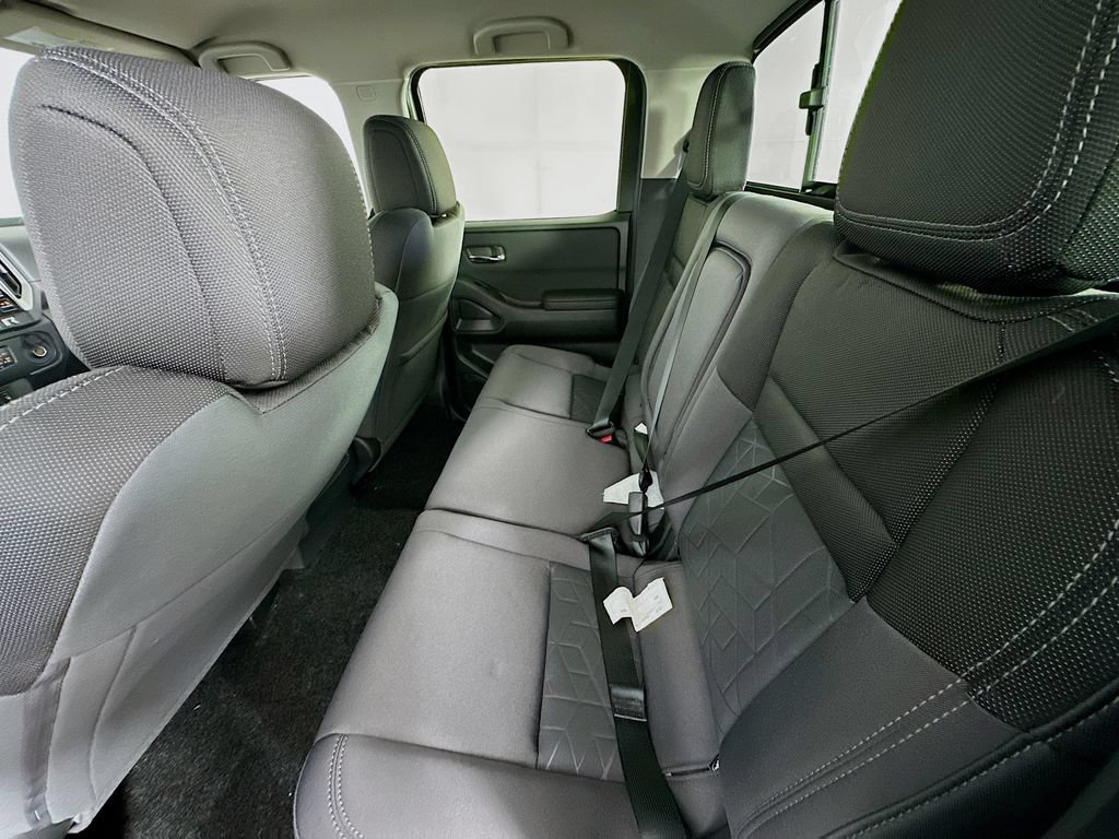 New 2026 Nissan Frontier SV w/ All-Weather Content Package AWD/4WD image 31