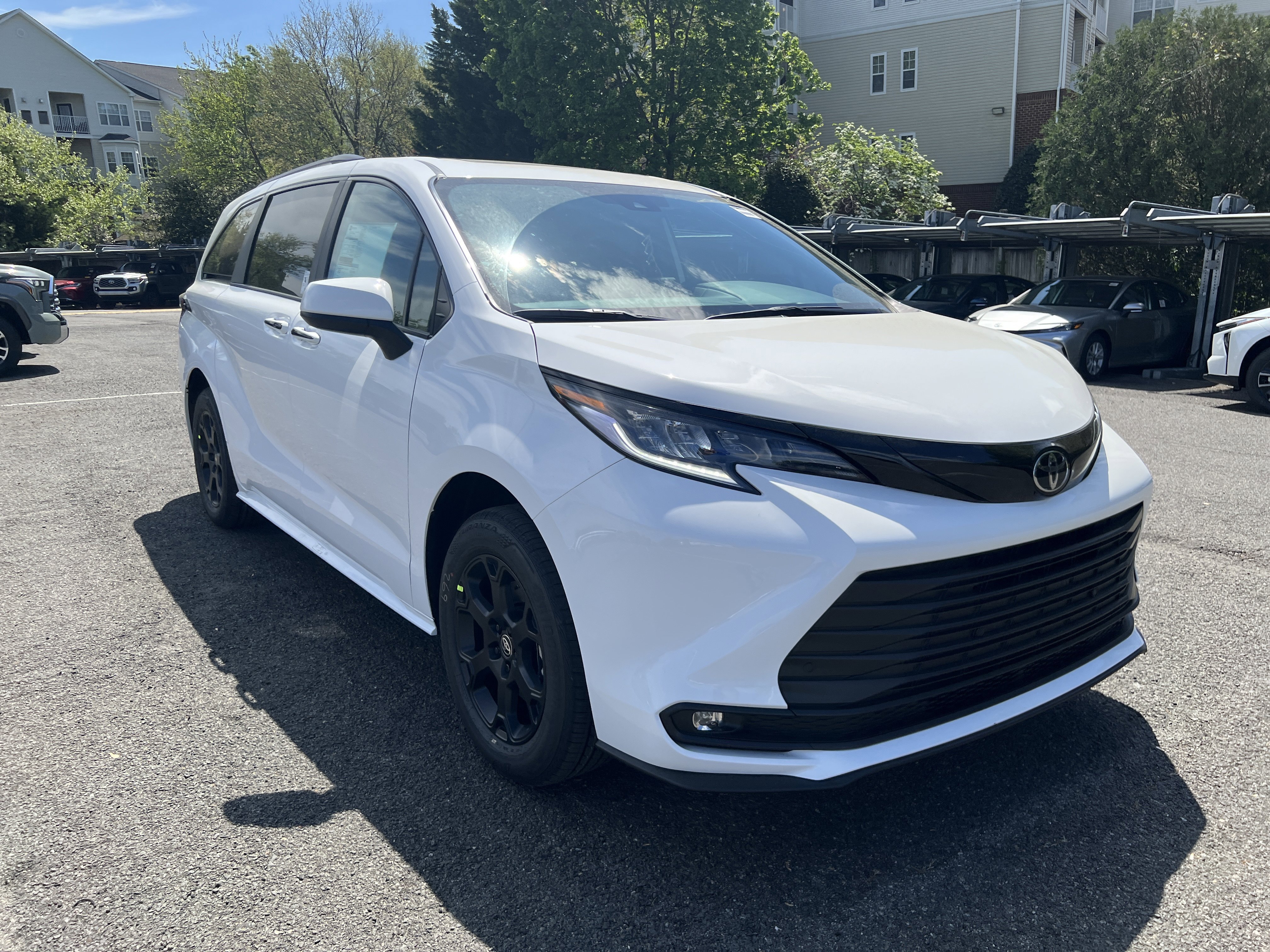 New 2026 Toyota Sienna XLE Woodland Edition image 3