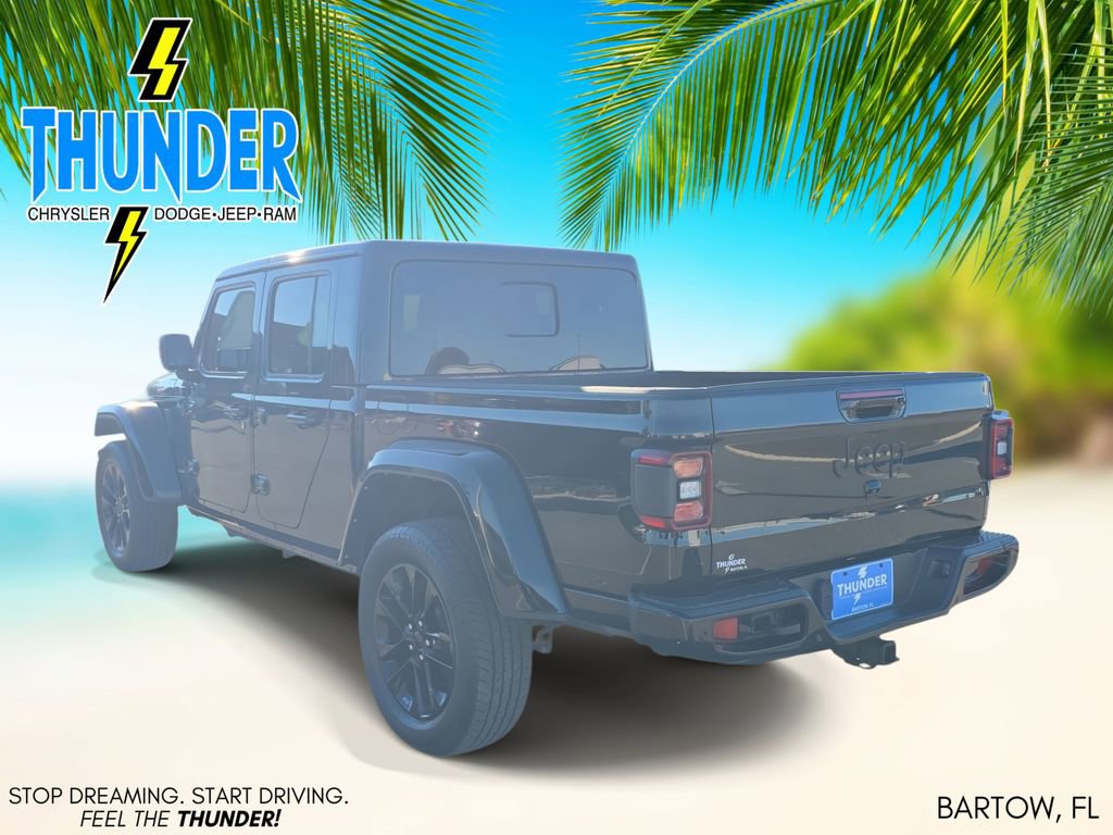 Used 2021 Jeep Gladiator Overland image 3