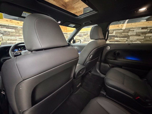 Certified 2026 Hyundai Palisade XRT Pro AWD/4WD image 32